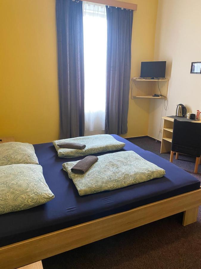 Penzion Lara Ceske Budejovice Exterior photo